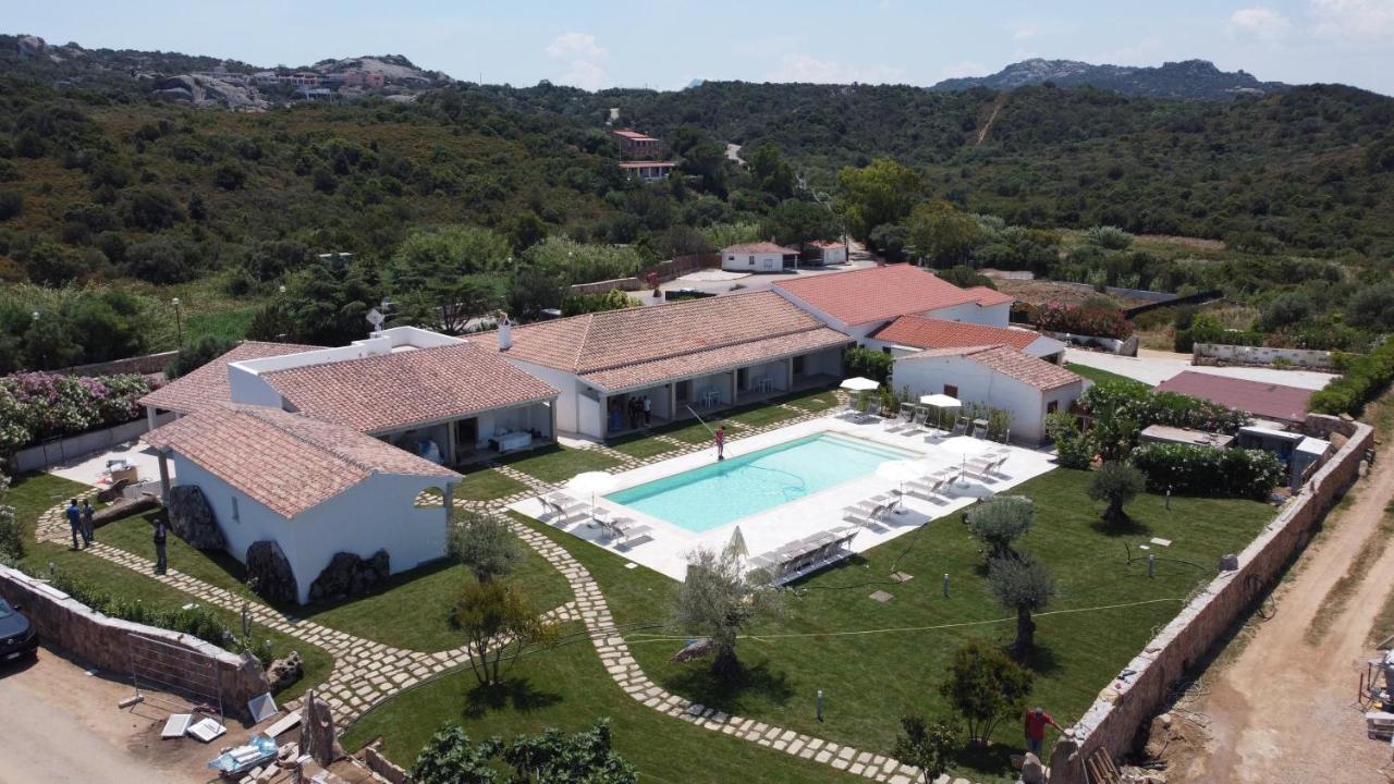 La Corte Di Pulicinu Baja Sardinia Eksteriør bilde